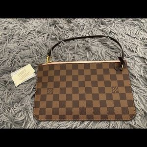 NEW LV Neverfull Pouch Damier Ebene Rose Ballerine